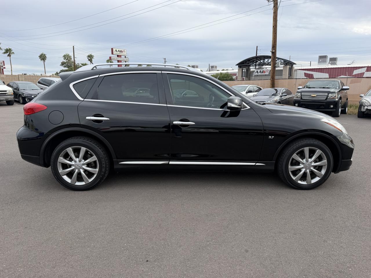Infiniti QX50 Base RWD 2016