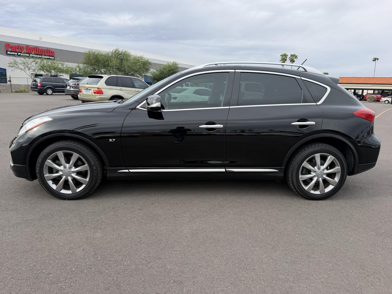Infiniti QX50 Base RWD 2016