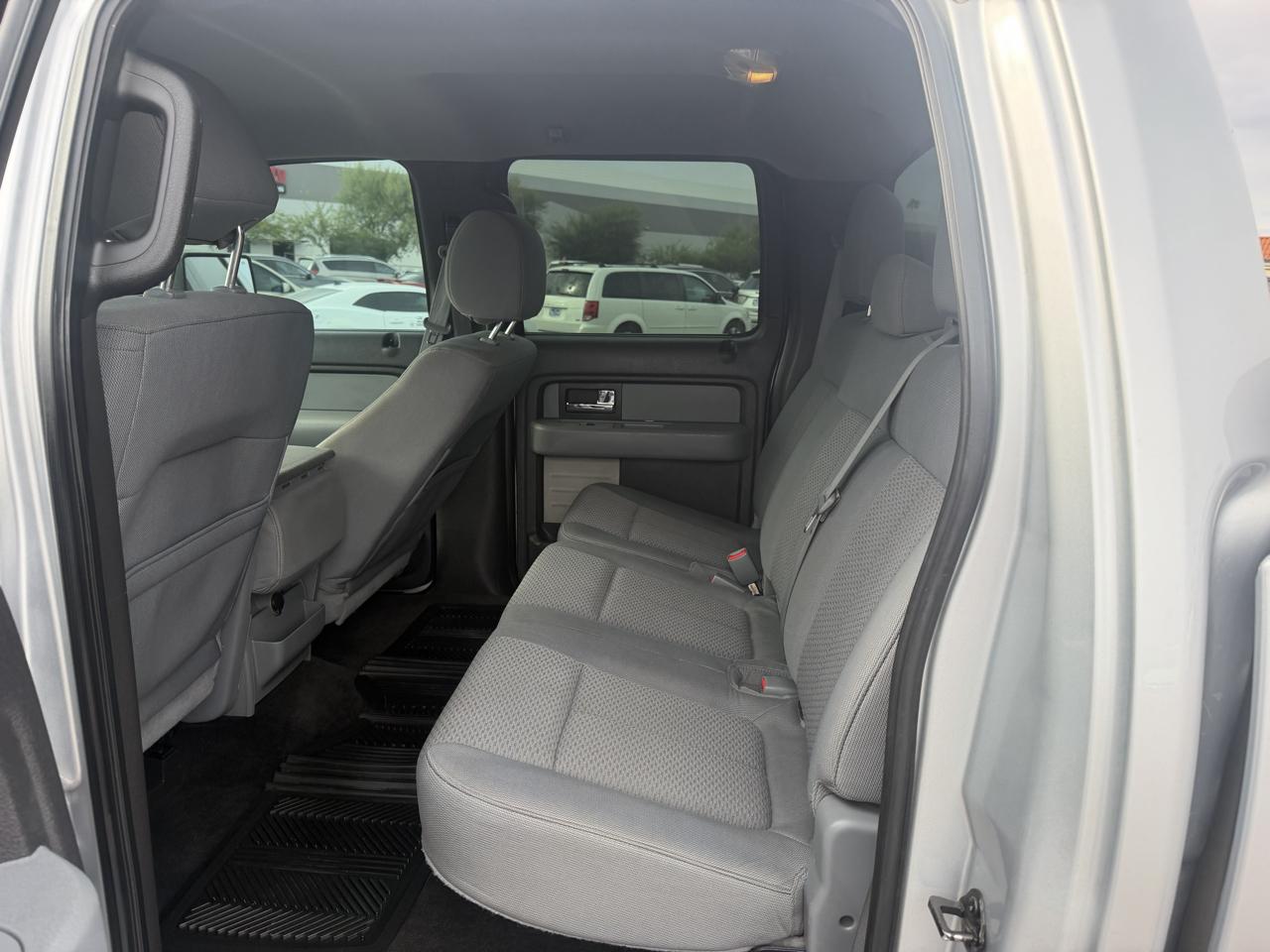 Ford F-150 4WD SuperCrew 139" XL 2013