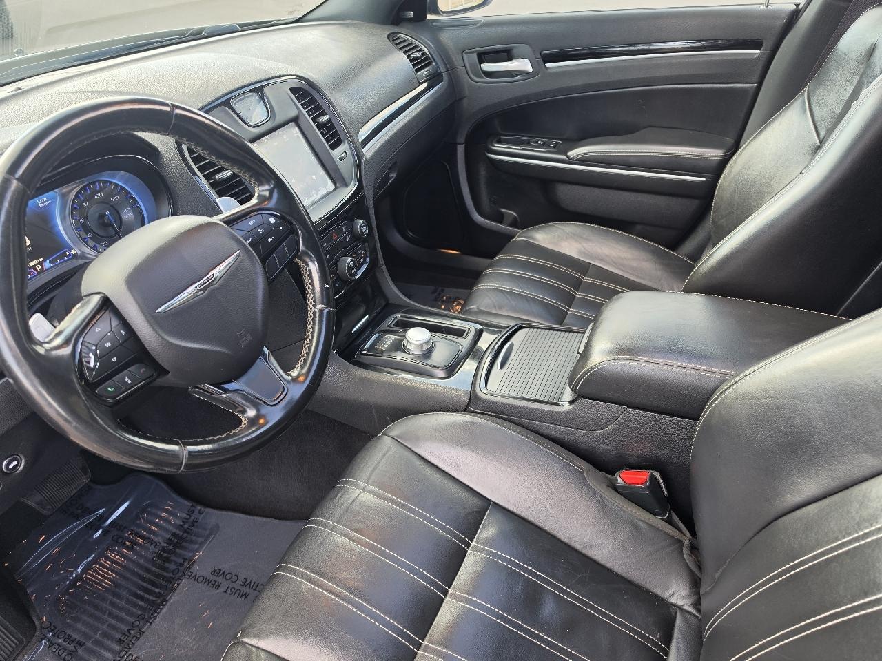 Chrysler 300 S V6 AWD 2019