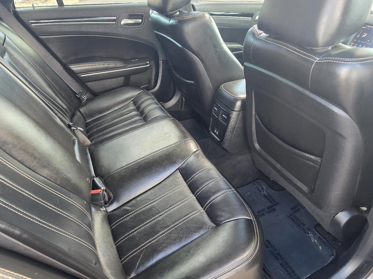 Chrysler 300 S V6 AWD 2019
