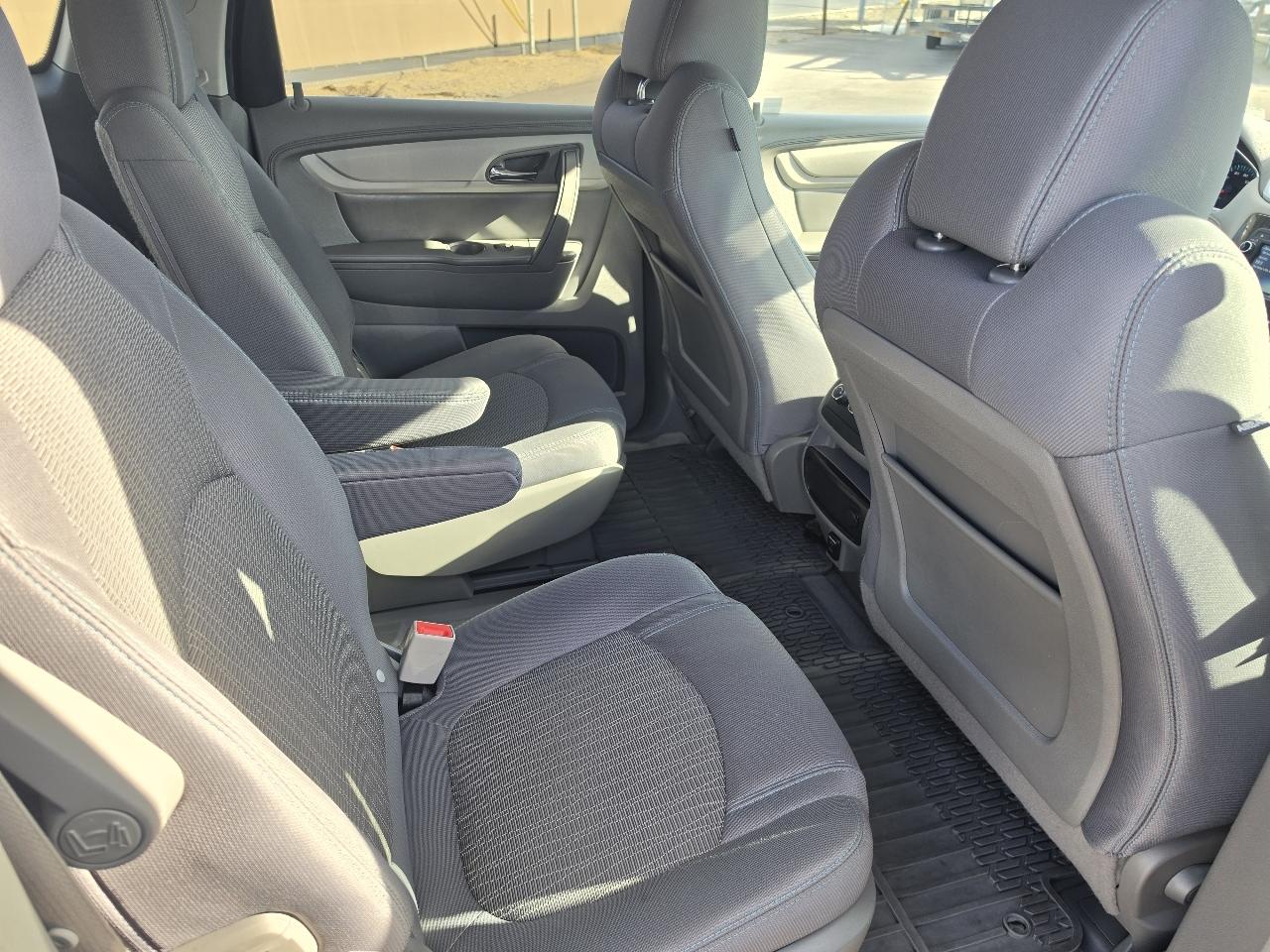 Chevrolet Traverse 1LT FWD 2015