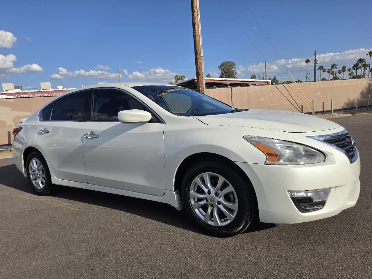 Nissan Altima 2.5 SV 2015