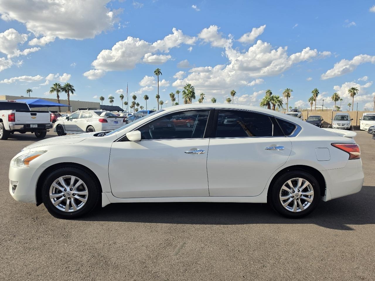 Nissan Altima 2.5 SV 2015