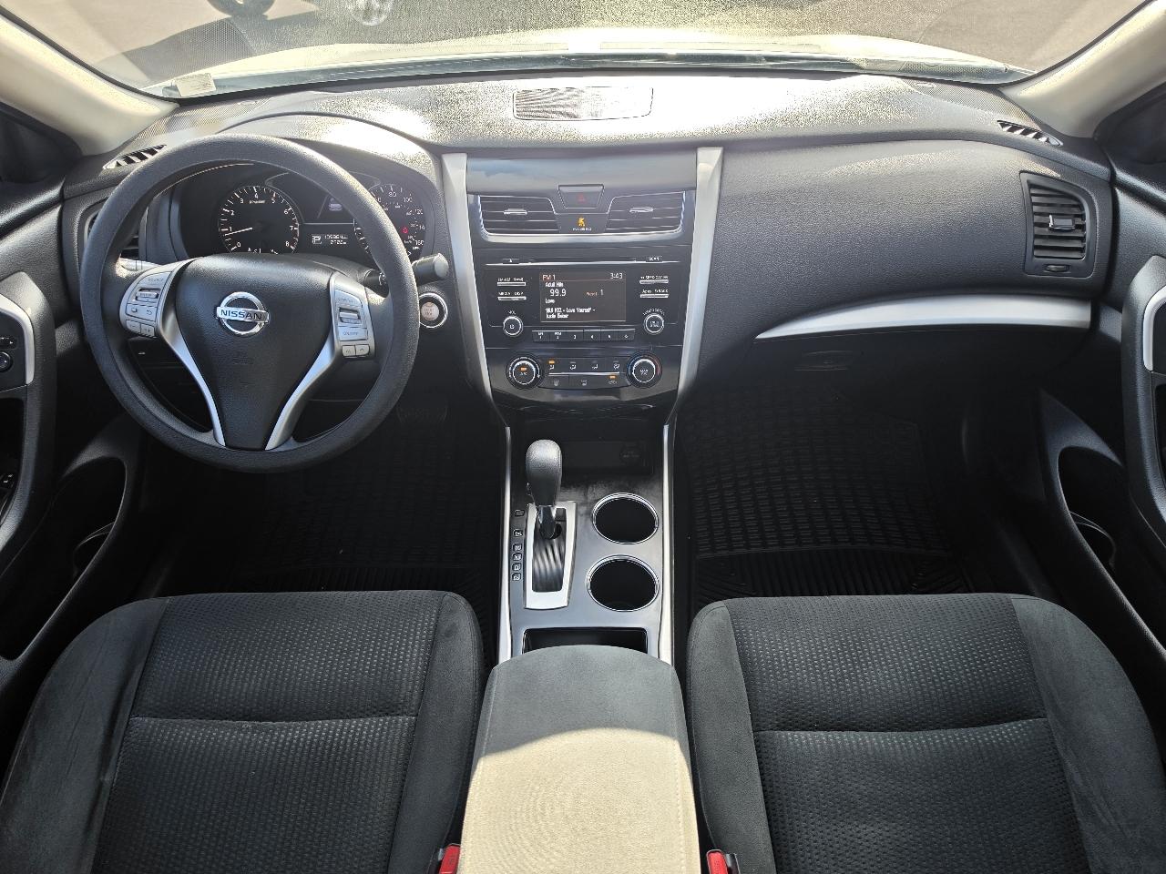 Nissan Altima 2.5 SV 2015