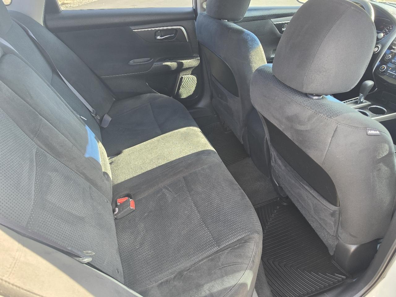Nissan Altima 2.5 SV 2015