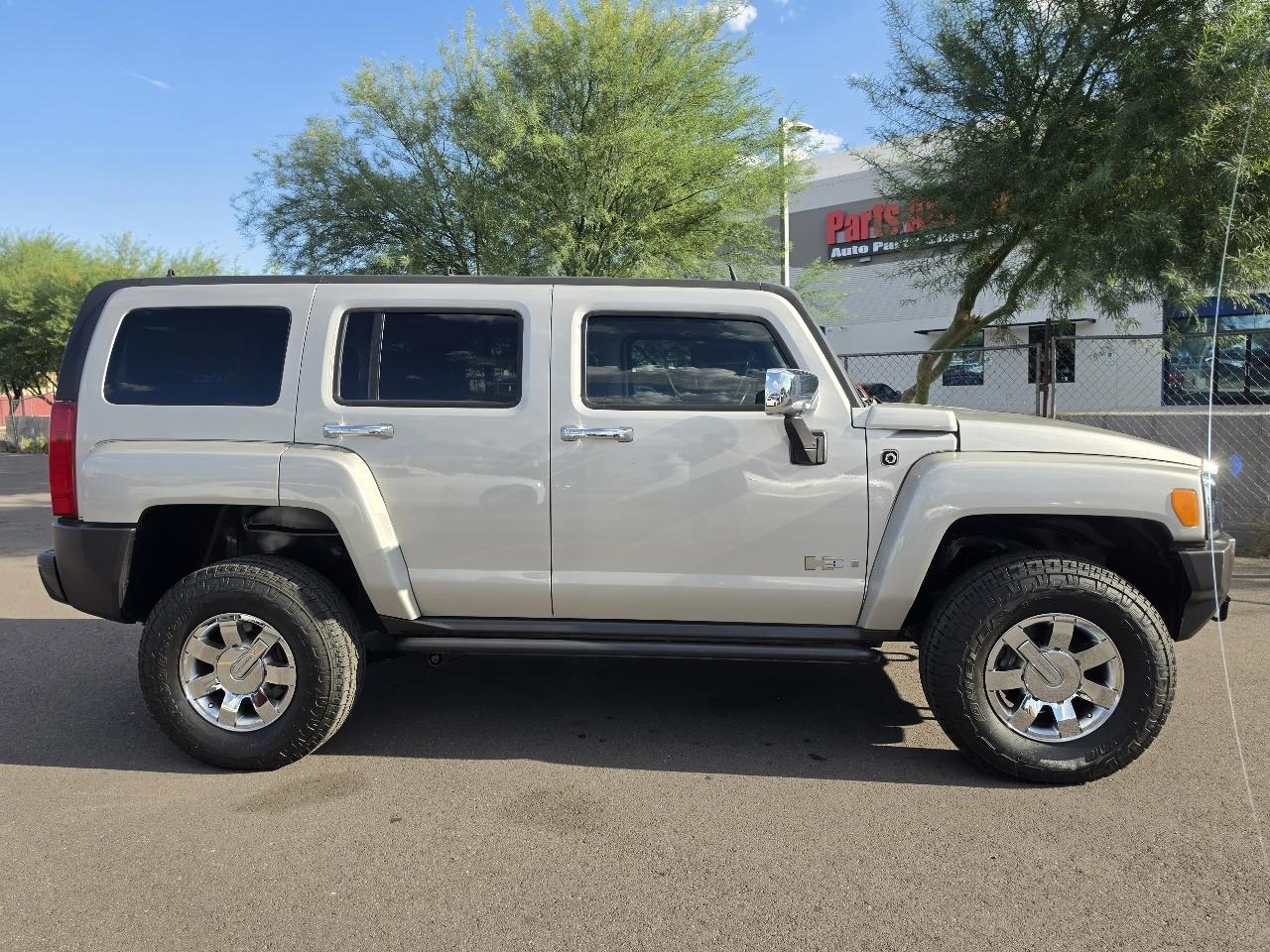 HUMMER H3 Sport Utility 2006