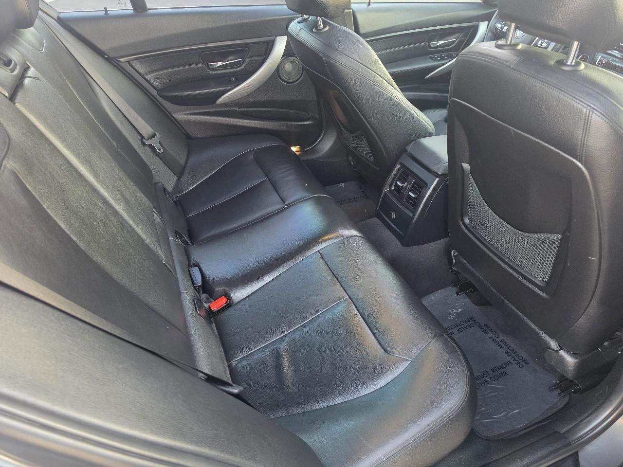 BMW 3-Series 328i Sedan 2015
