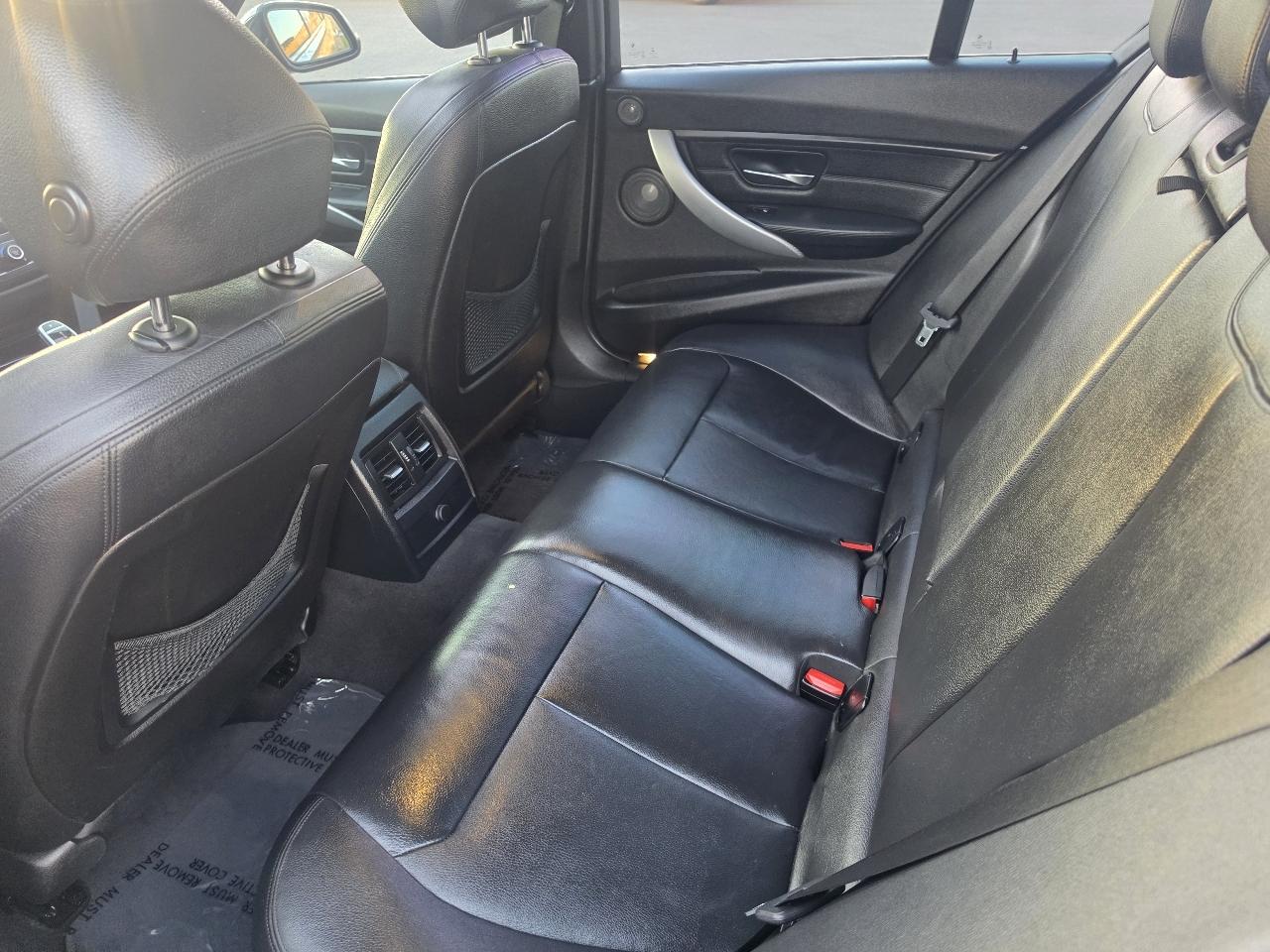 BMW 3-Series 328i Sedan 2015