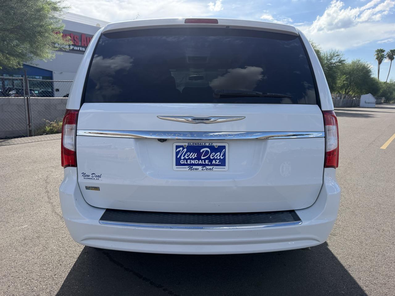 Chrysler Town & Country Touring 2016