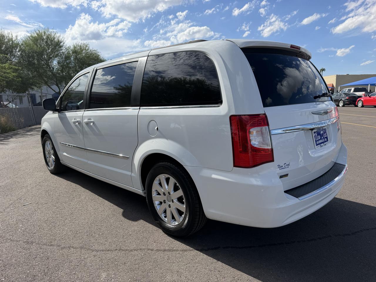 Chrysler Town & Country Touring 2016