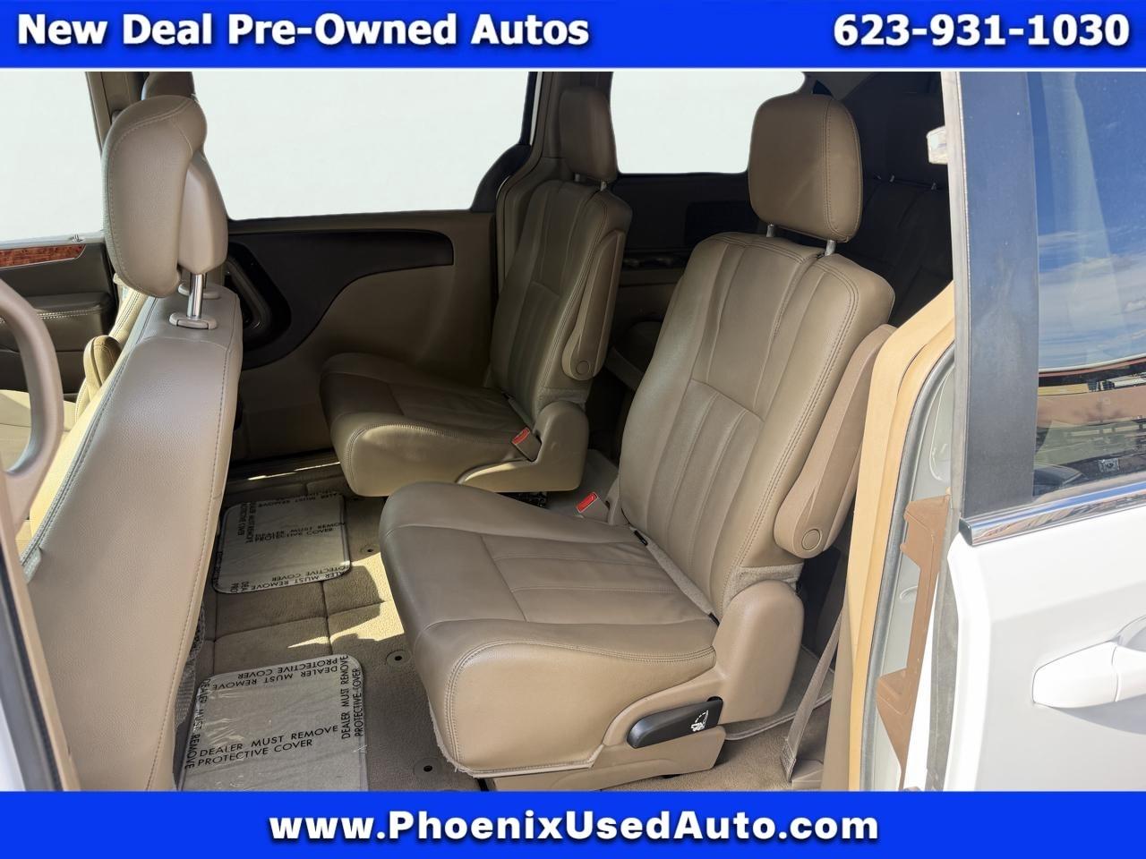 Chrysler Town & Country Touring 2016