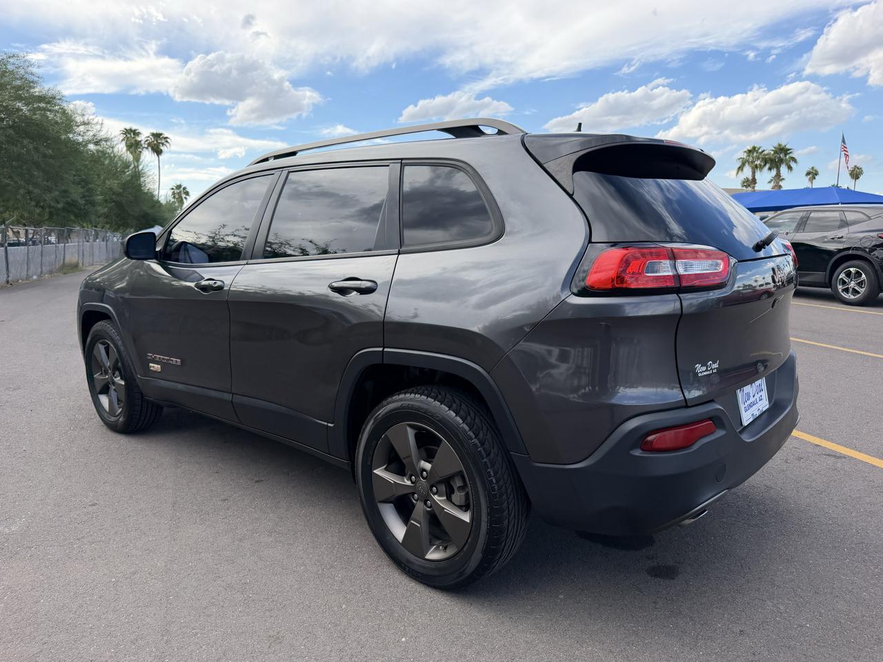 Jeep Cherokee Latitude FWD 2016