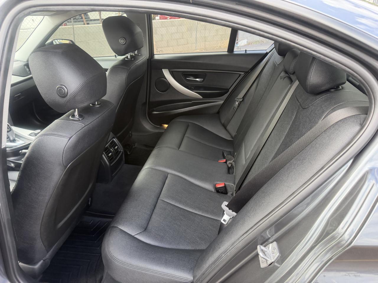 BMW 3-Series 320i Sedan 2018