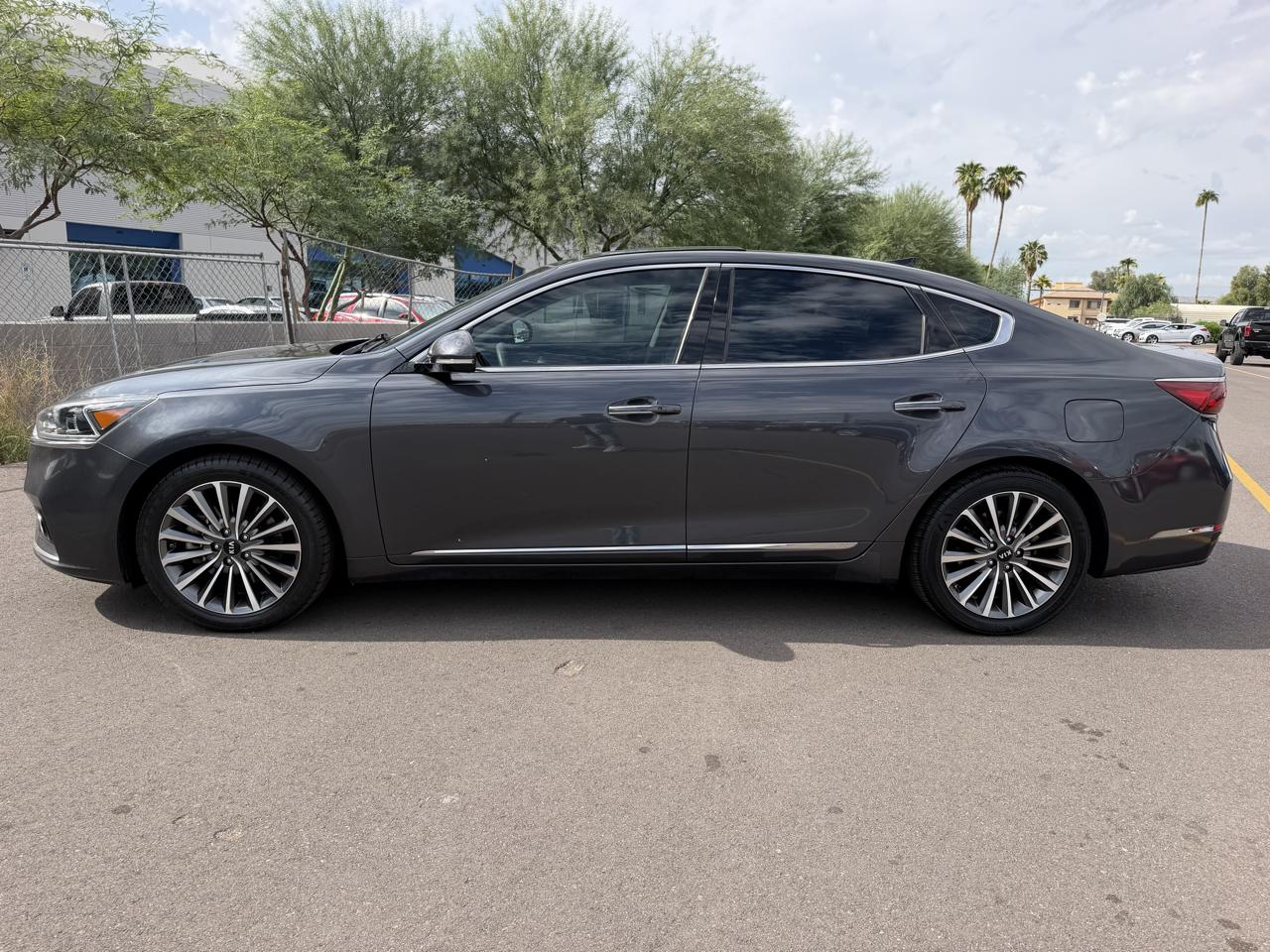 Kia Cadenza Limited 2017