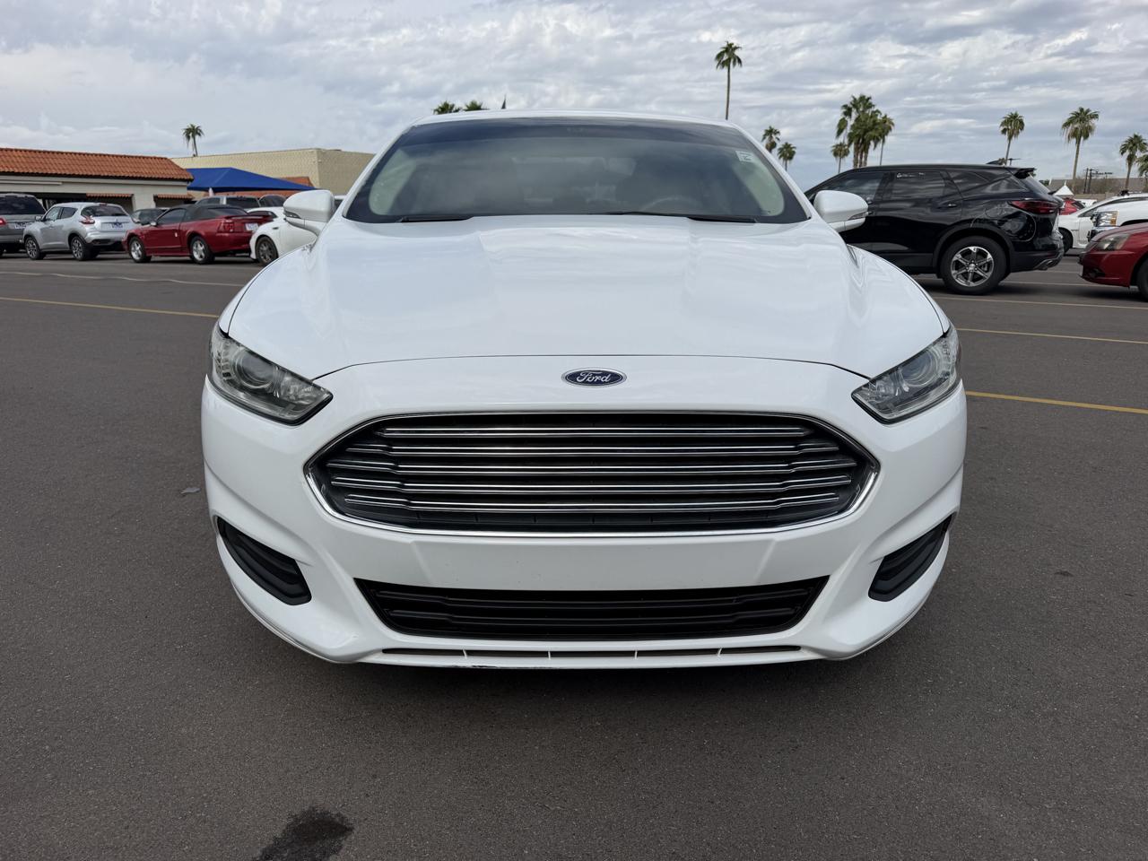 Ford Fusion SE 2016