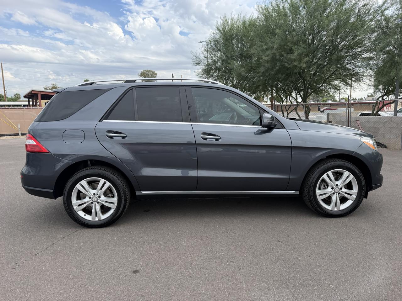 Mercedes-Benz M-Class ML350 4MATIC 2014