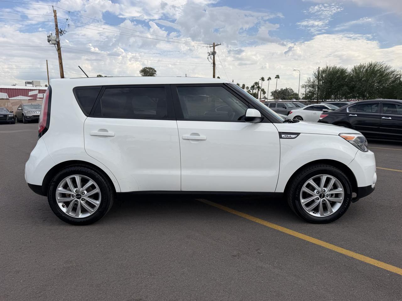 Kia Soul + 2019
