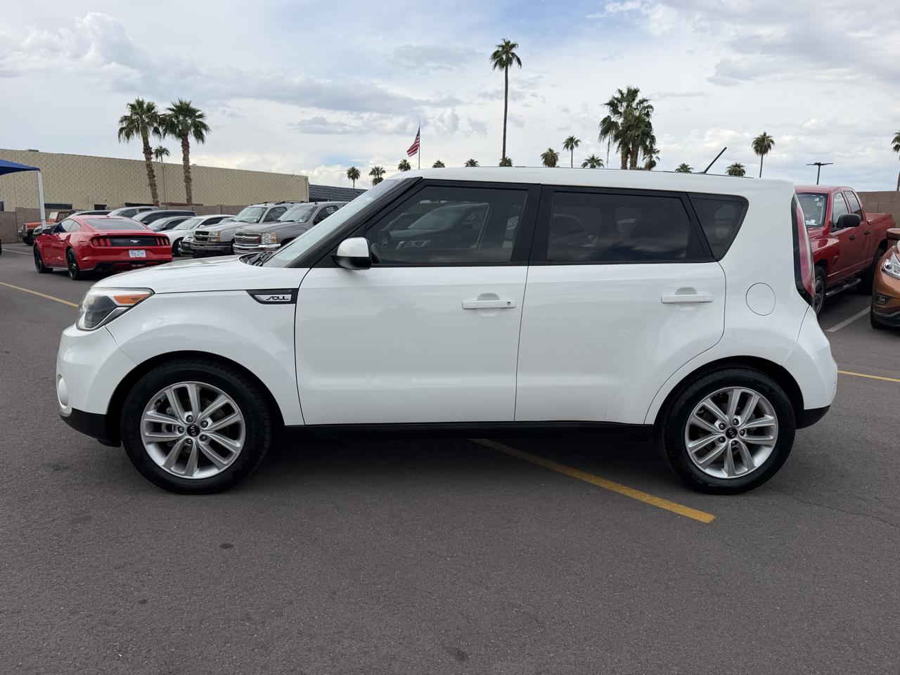 Kia Soul + 2019