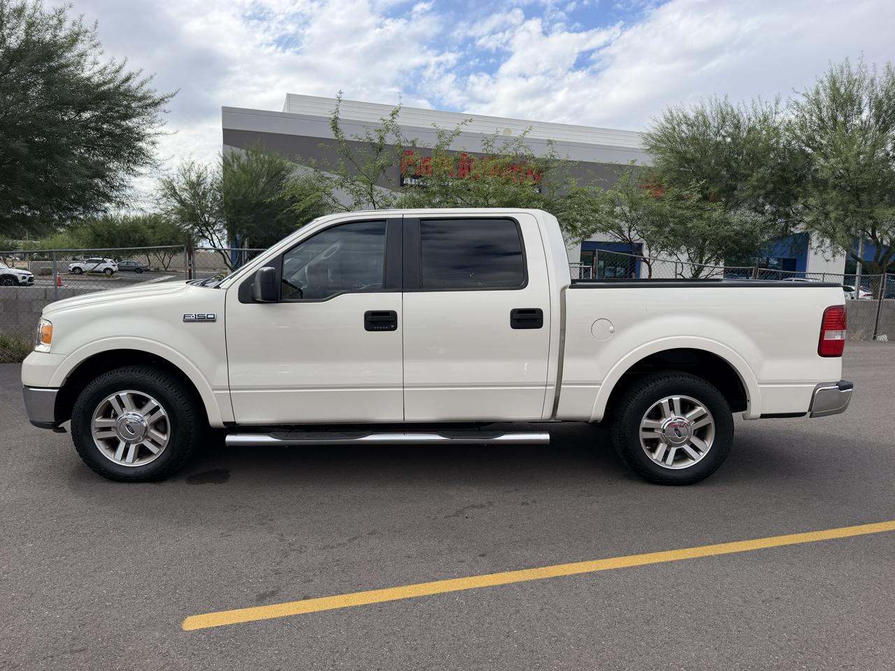 Ford F-150 2WD SuperCrew 139" XLT 2007