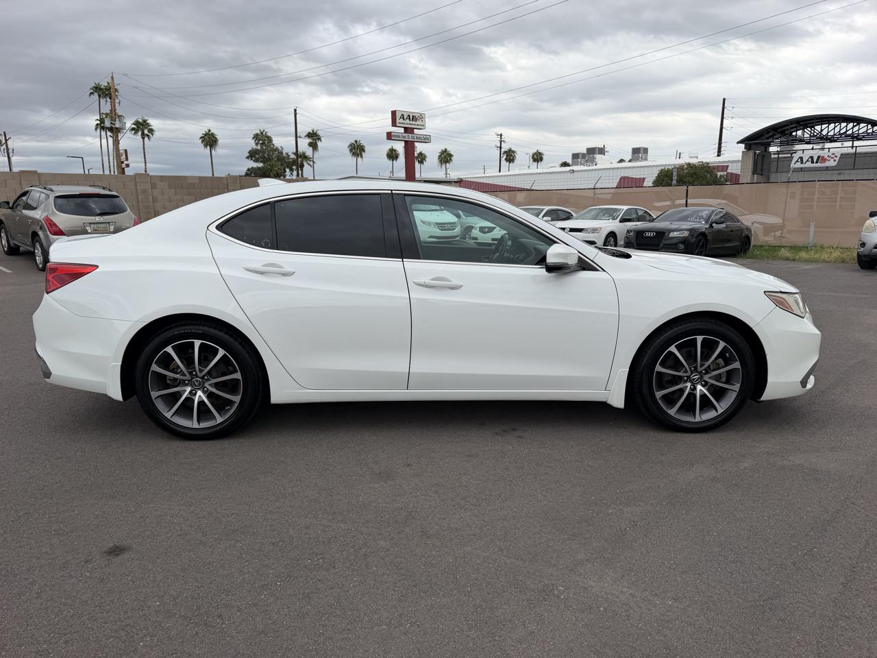 Acura TLX Base 3.5L SH-AWD 2018