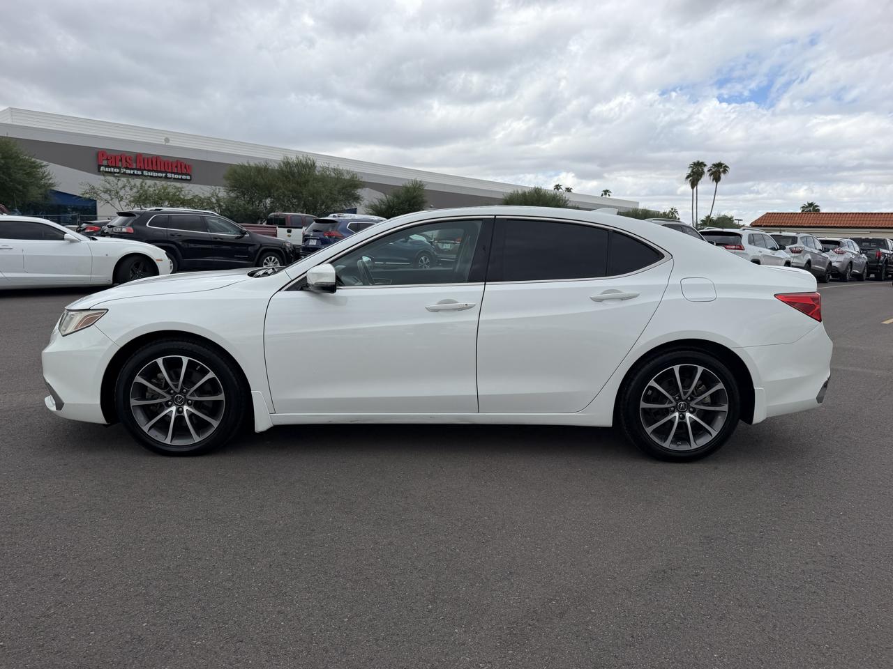 Acura TLX Base 3.5L SH-AWD 2018