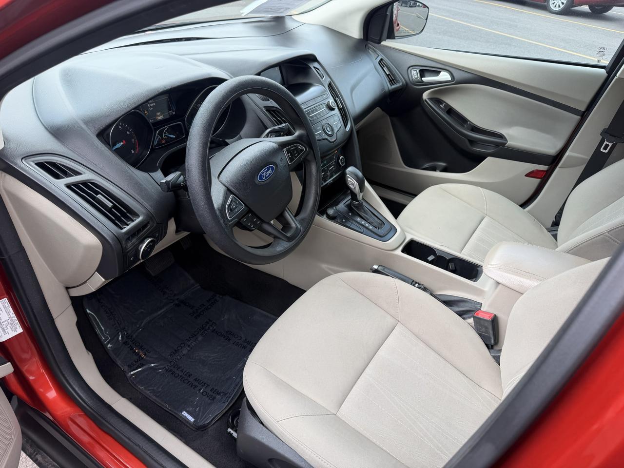 Ford Focus SE Sedan 2018