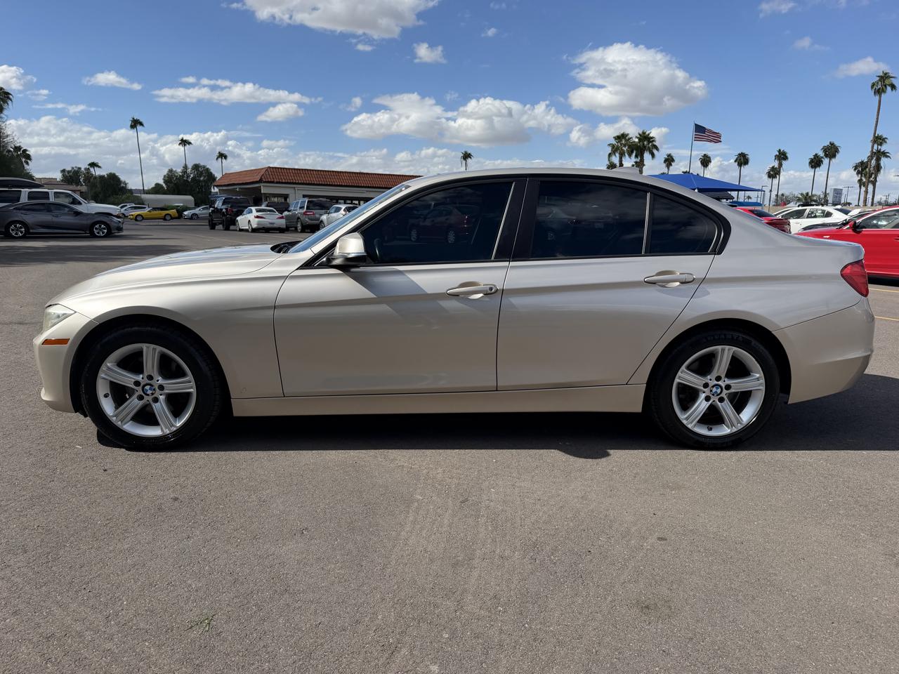 BMW 3-Series 328i xDrive Sedan 2014