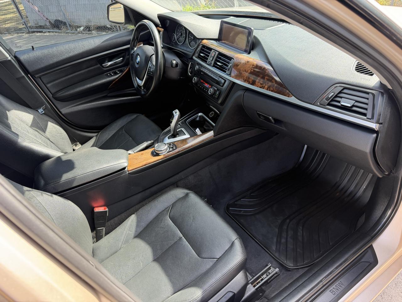 BMW 3-Series 328i xDrive Sedan 2014