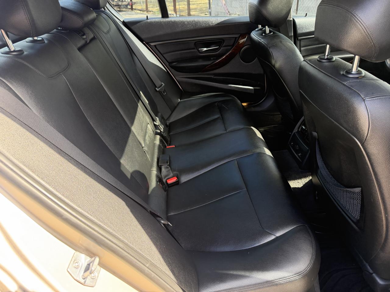 BMW 3-Series 328i xDrive Sedan 2014