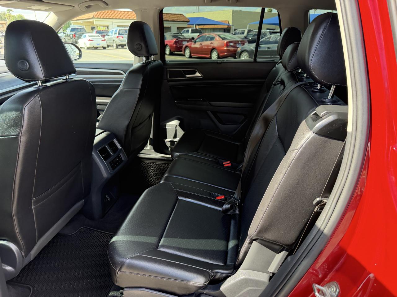 Volkswagen Atlas V6 SE w/Technology 2018