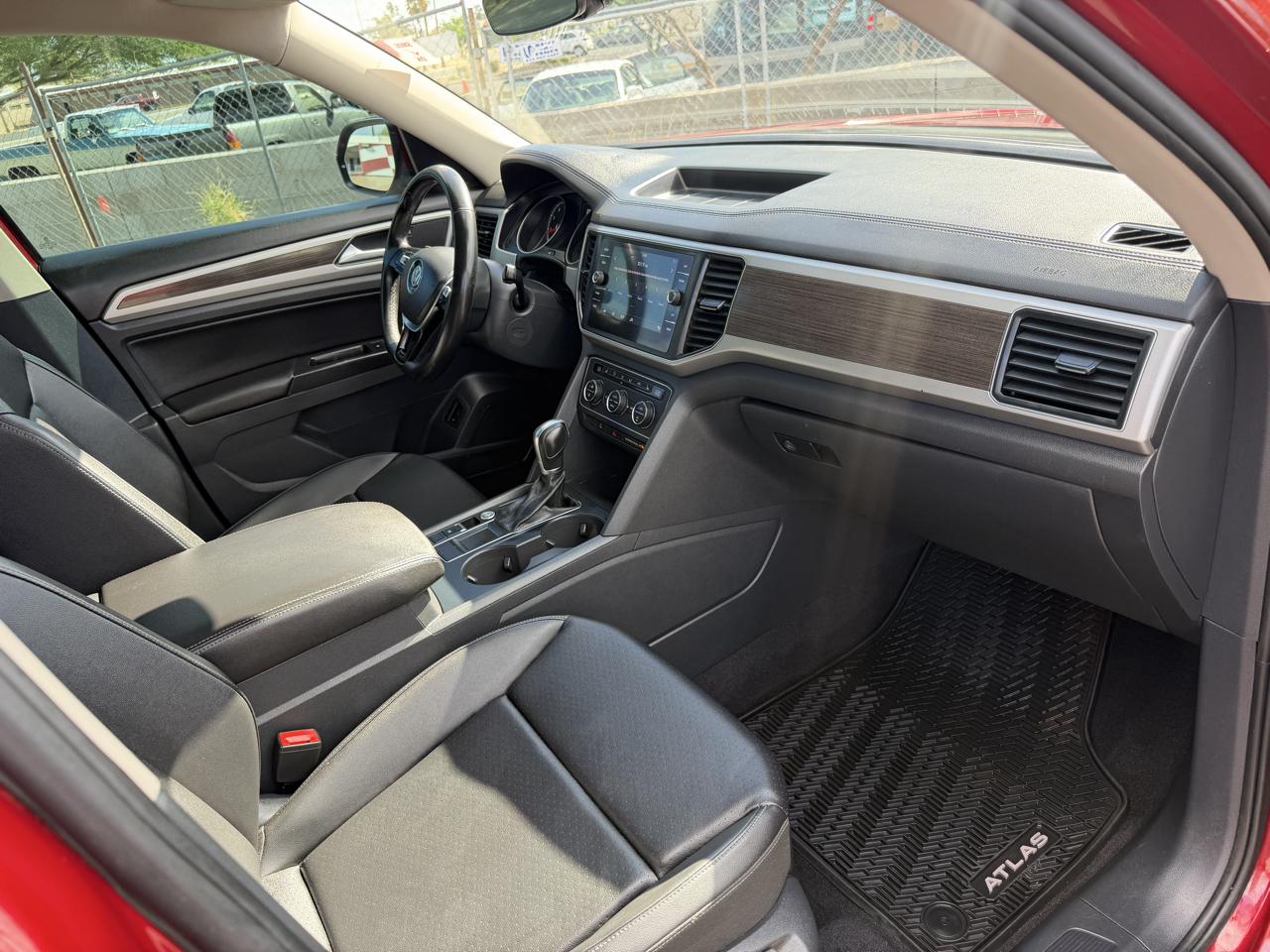 Volkswagen Atlas V6 SE w/Technology 2018