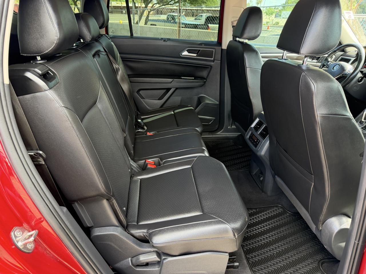 Volkswagen Atlas V6 SE w/Technology 2018