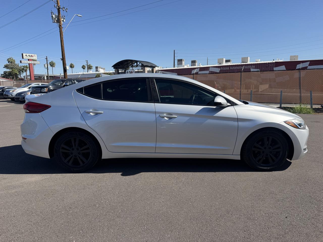 Hyundai Elantra Limited 2018