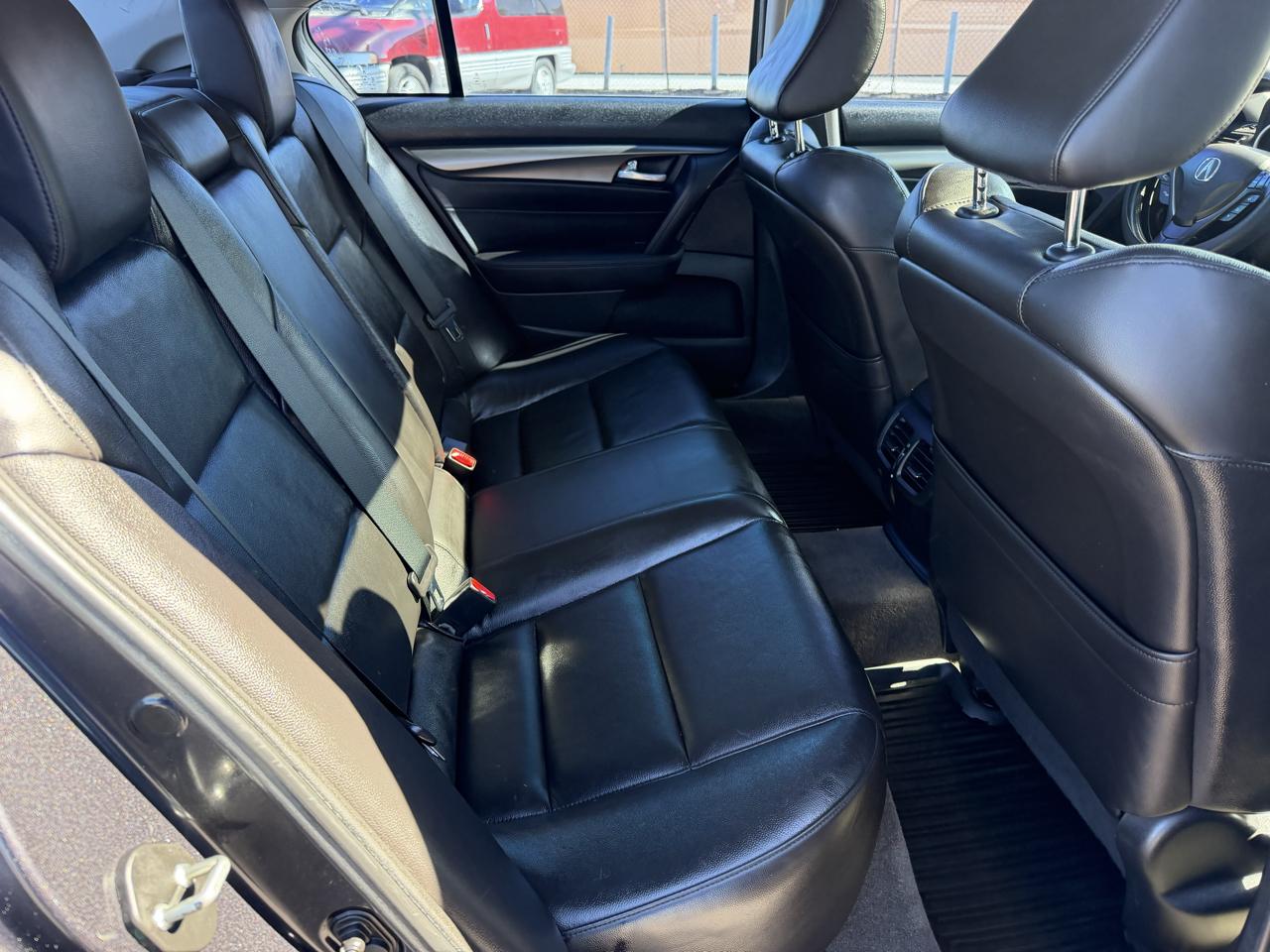 Acura TL 6-Speed AT 2013