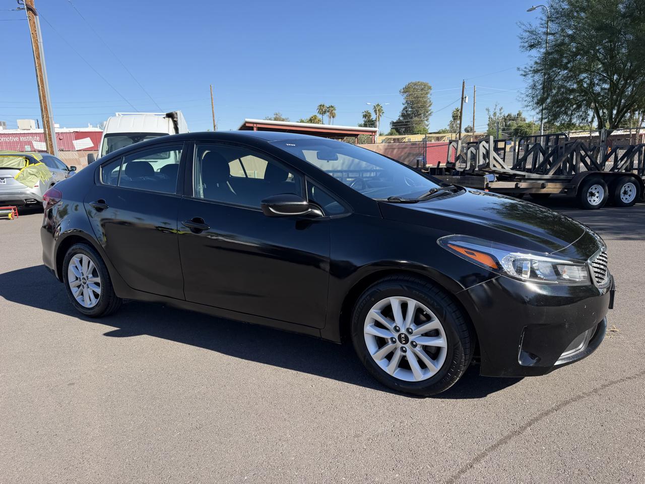 Kia Forte LX 6A 2017