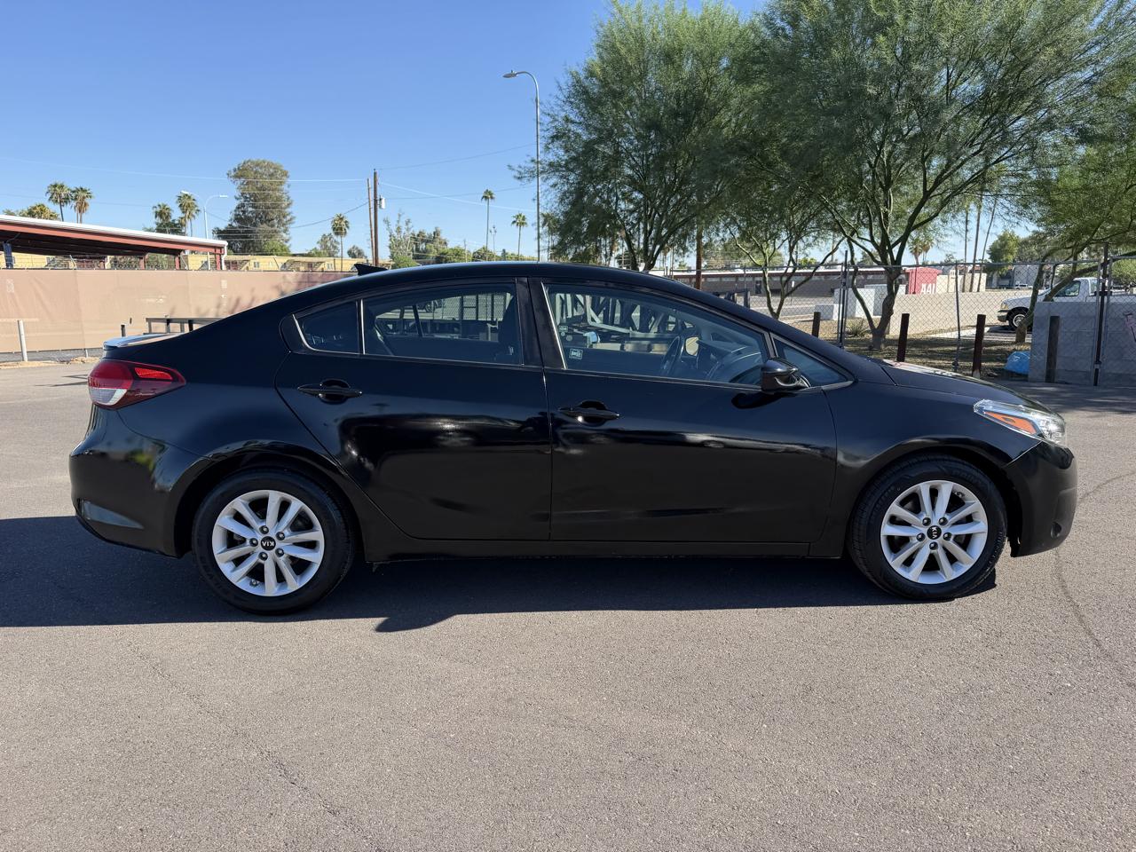 Kia Forte LX 6A 2017