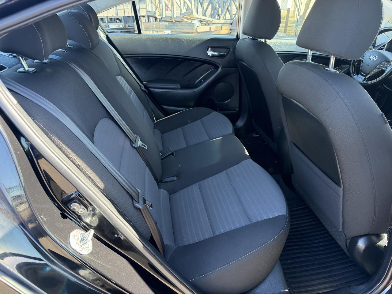 Kia Forte LX 6A 2017