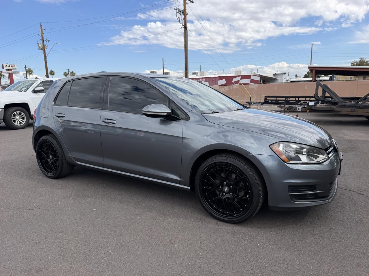 Volkswagen Golf TSI S 6A 2017