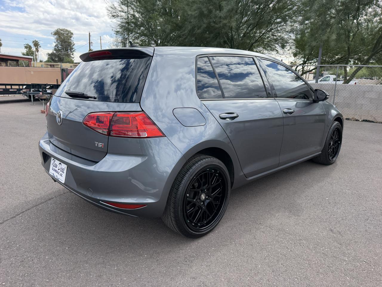 Volkswagen Golf TSI S 6A 2017