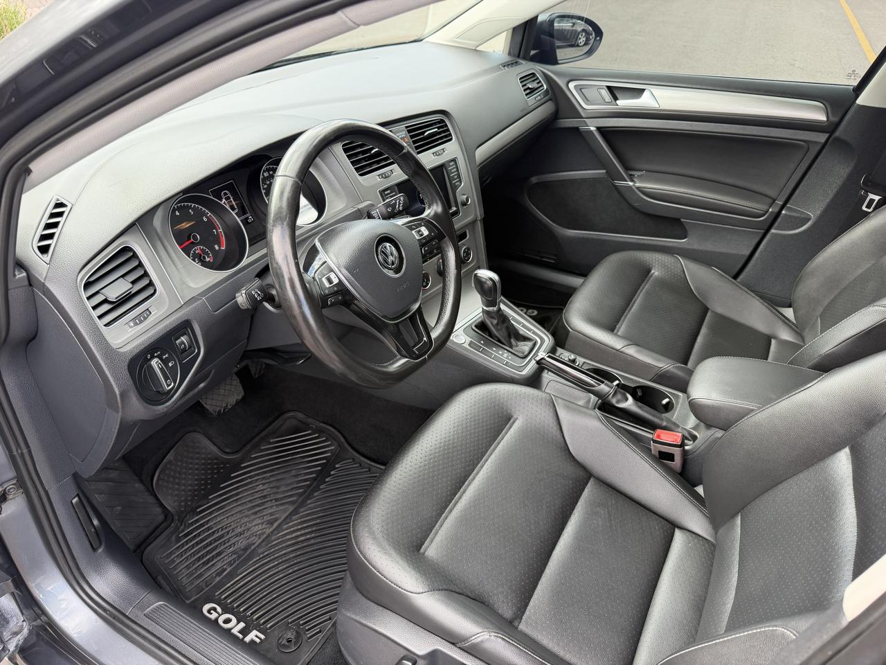 Volkswagen Golf TSI S 6A 2017