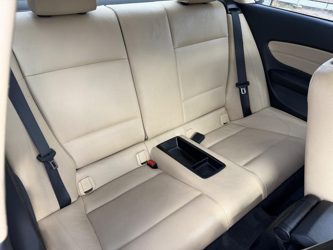 BMW 1-Series 128i Coupe 2011