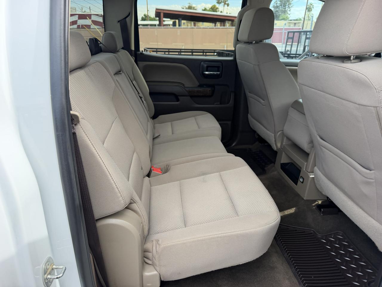 Chevrolet Silverado 1500 1LT Crew Cab 2WD 2017