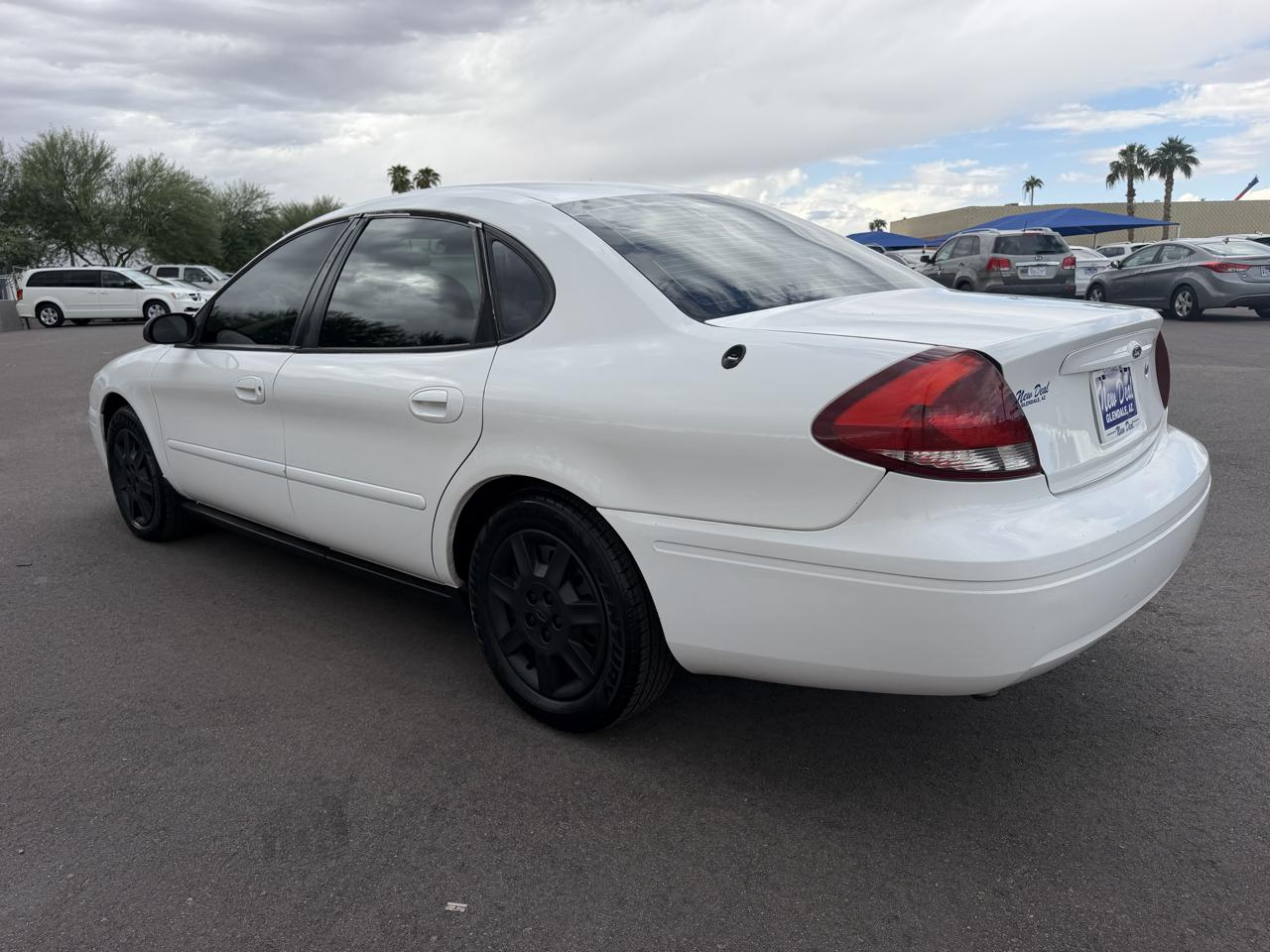Ford Taurus SE 2007