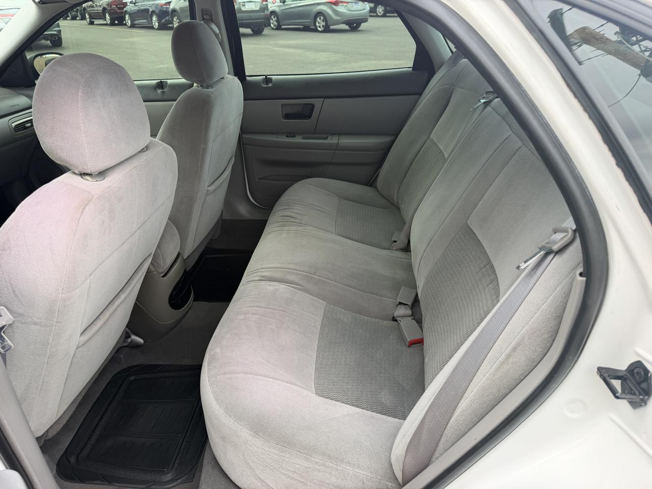 Ford Taurus SE 2007