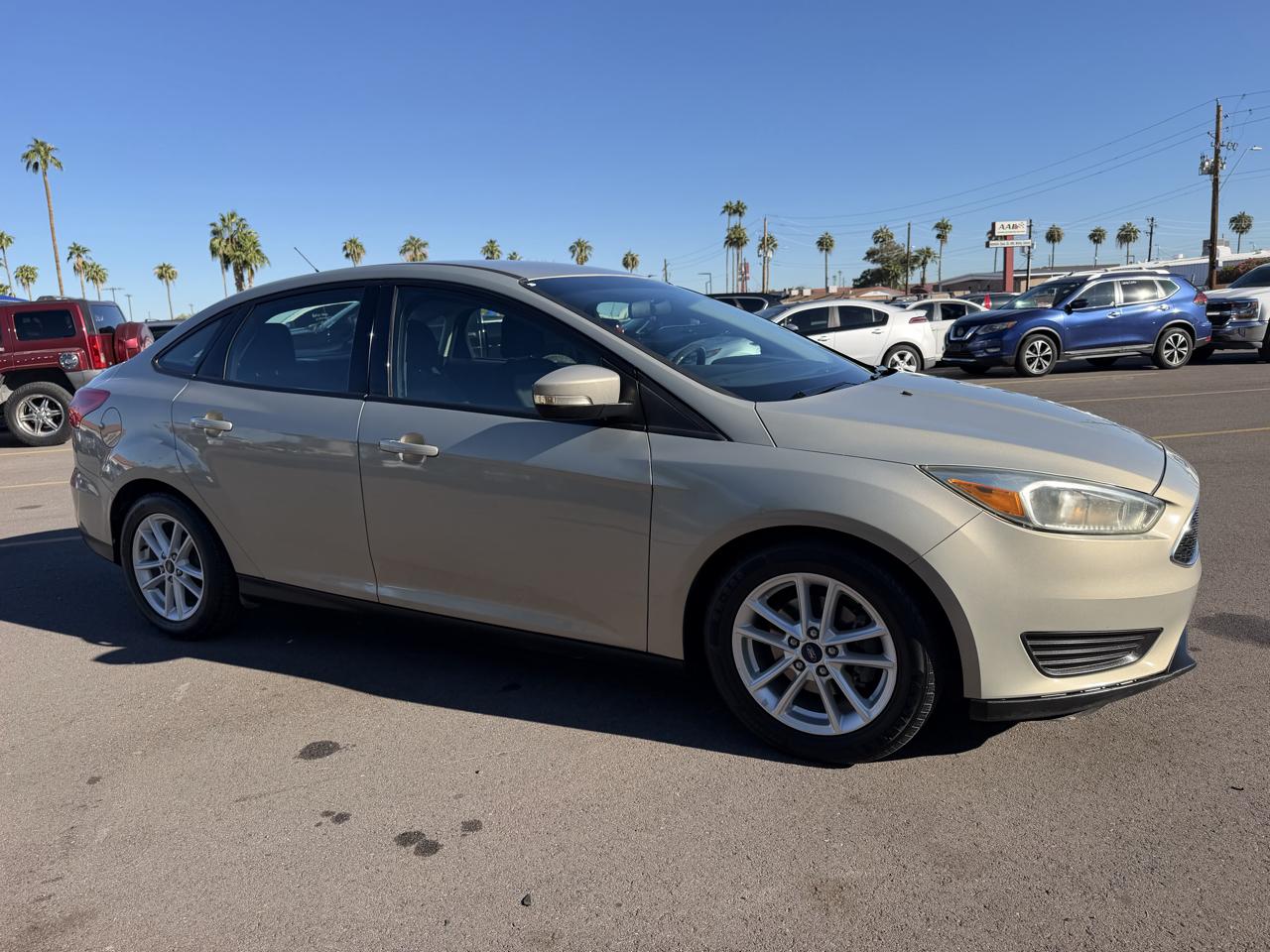 Ford Focus SE Sedan 2016