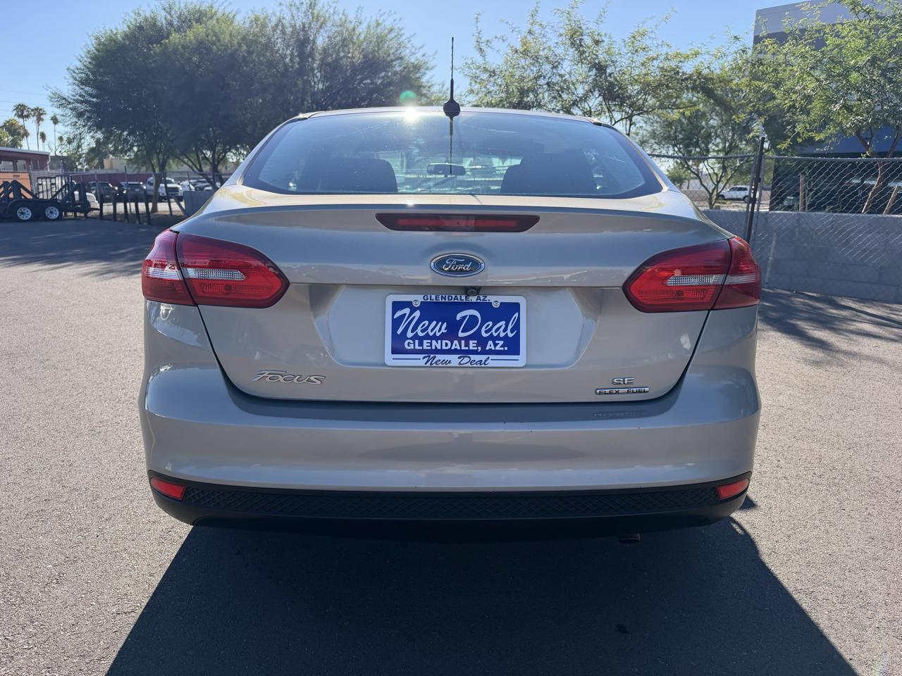 Ford Focus SE Sedan 2016
