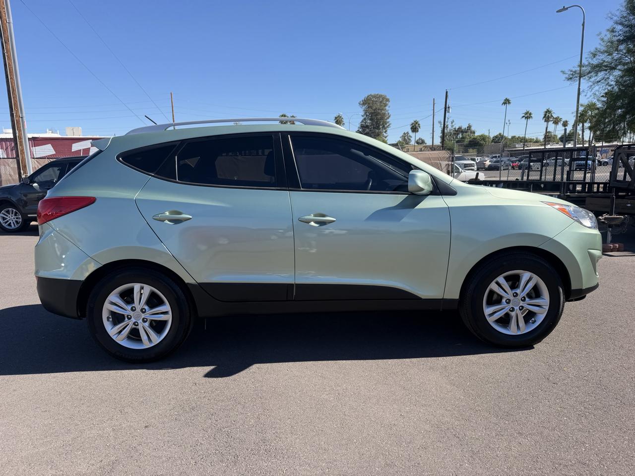 Hyundai Tucson Limited 2WD 2011