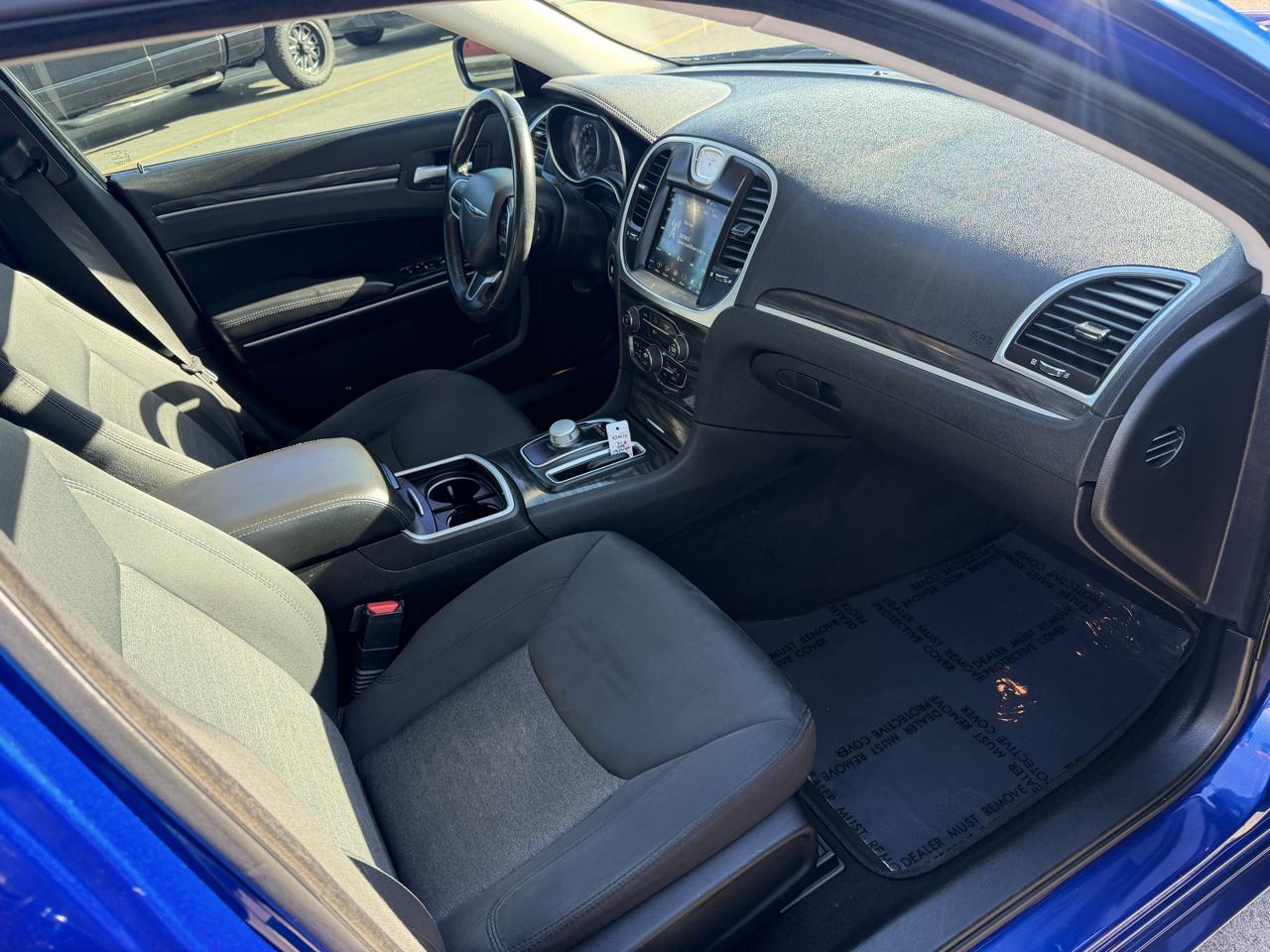 Chrysler 300 Touring 2019