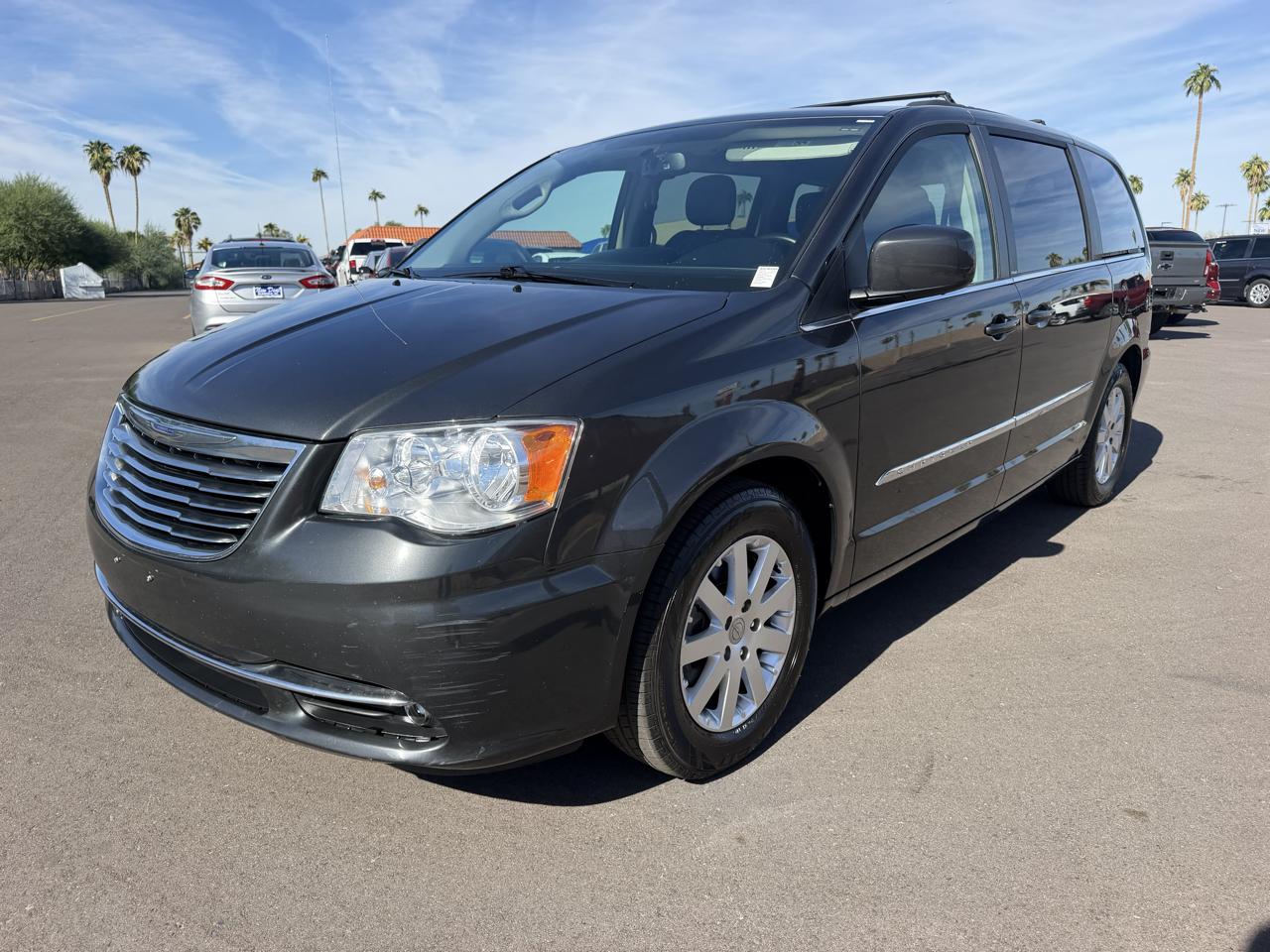 Chrysler Town & Country Touring 2012